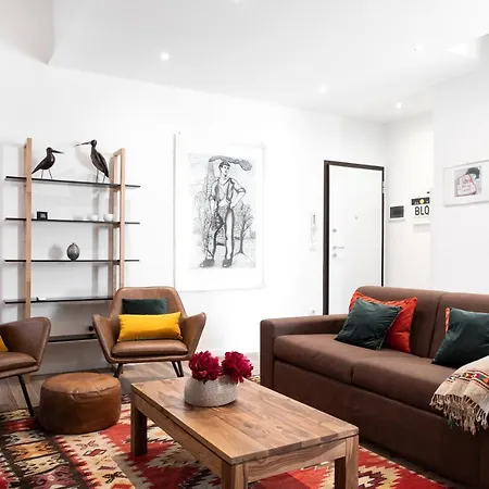 Ur Nest Aposa Apartament *